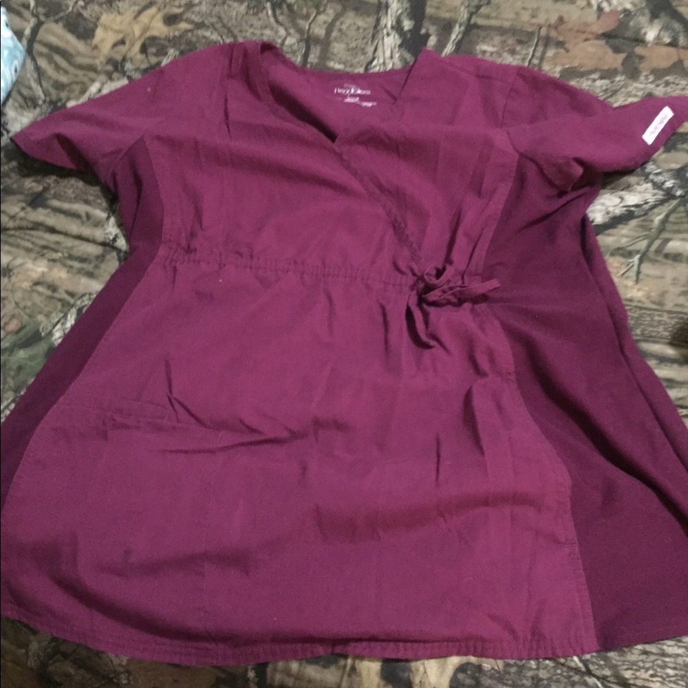 Cherokee Maternity scrub top